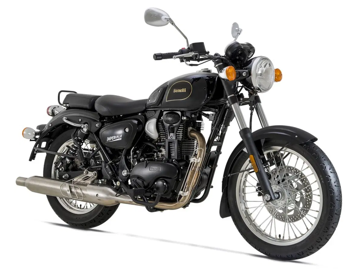 Benelli Imperiale 400 TEST. Una nuova era... vintage (18)