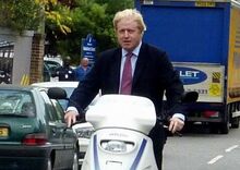 Boris Johnson: “La politica è come il Motocross”