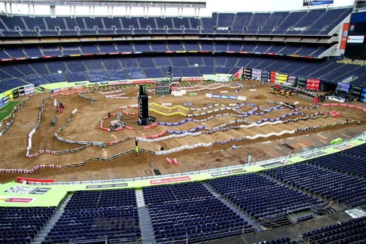 Supercross. Villopoto vince a San Diego (8)