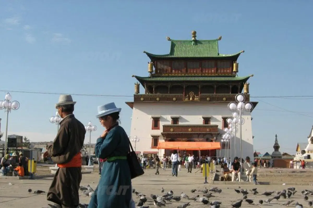 Viaggi: la Mongolia in moto (20)