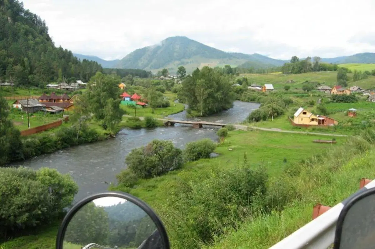 Viaggi: la Mongolia in moto (25)