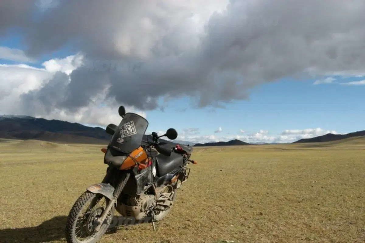 Viaggi: la Mongolia in moto (27)