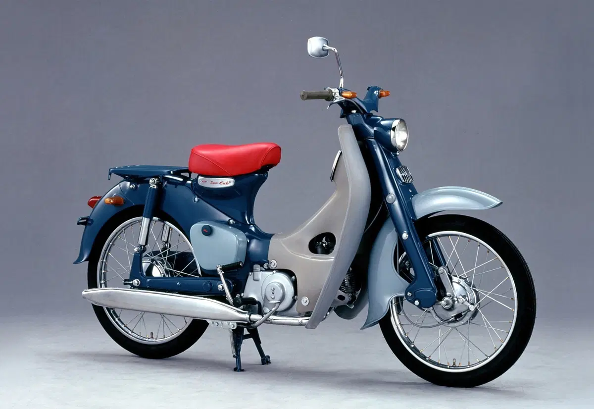 Honda supera i 400 milioni di moto e scooter prodotti (14)