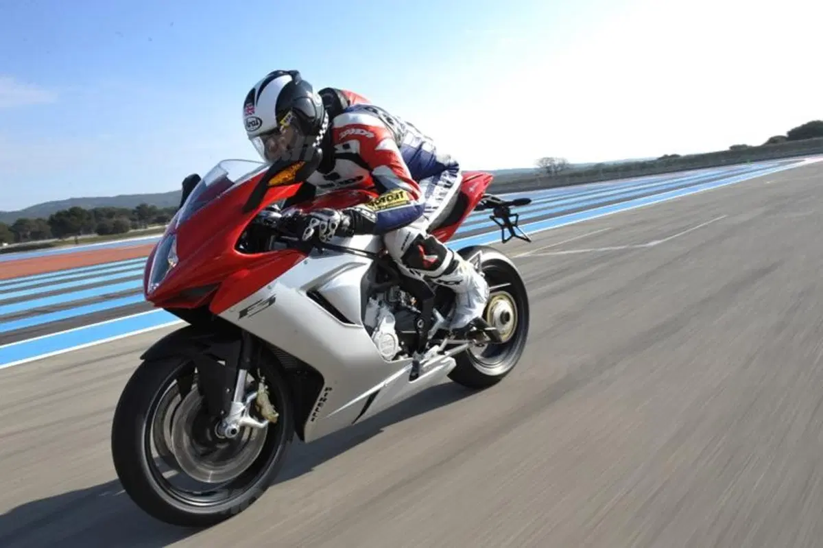 MV Agusta F3 675  (18)