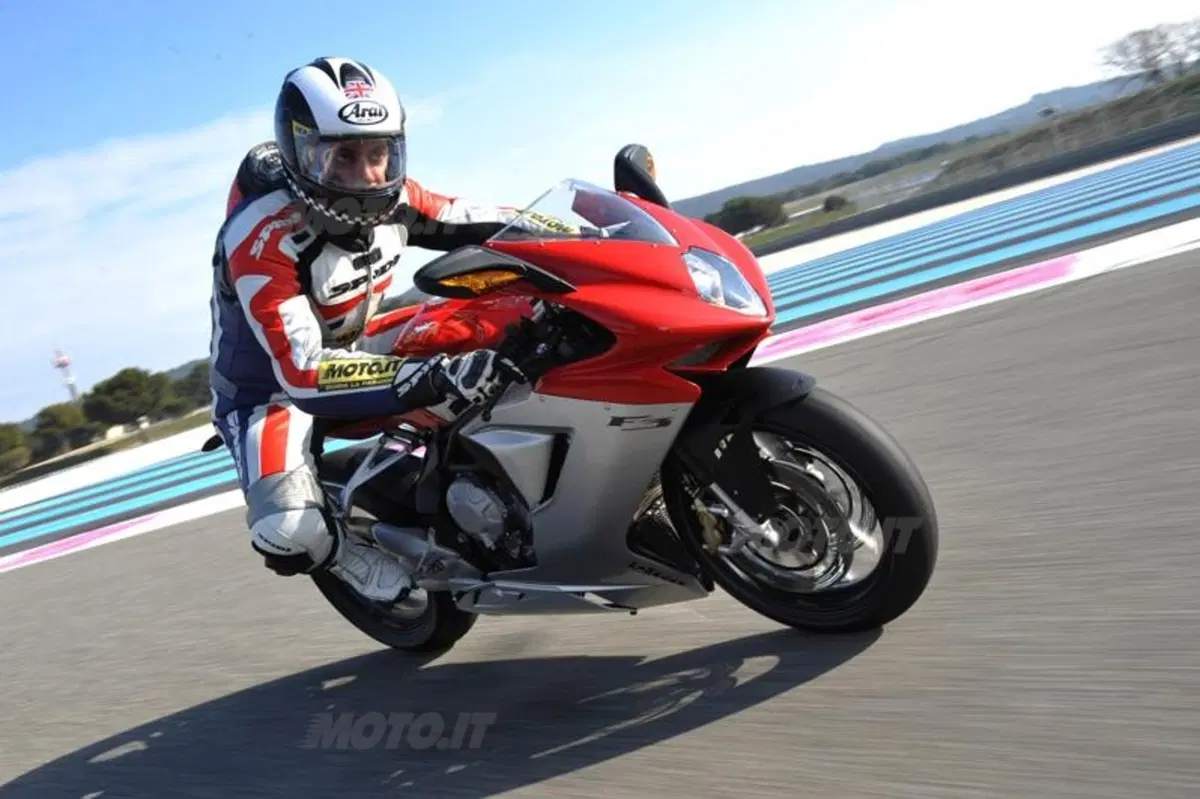 MV Agusta F3 675  (32)