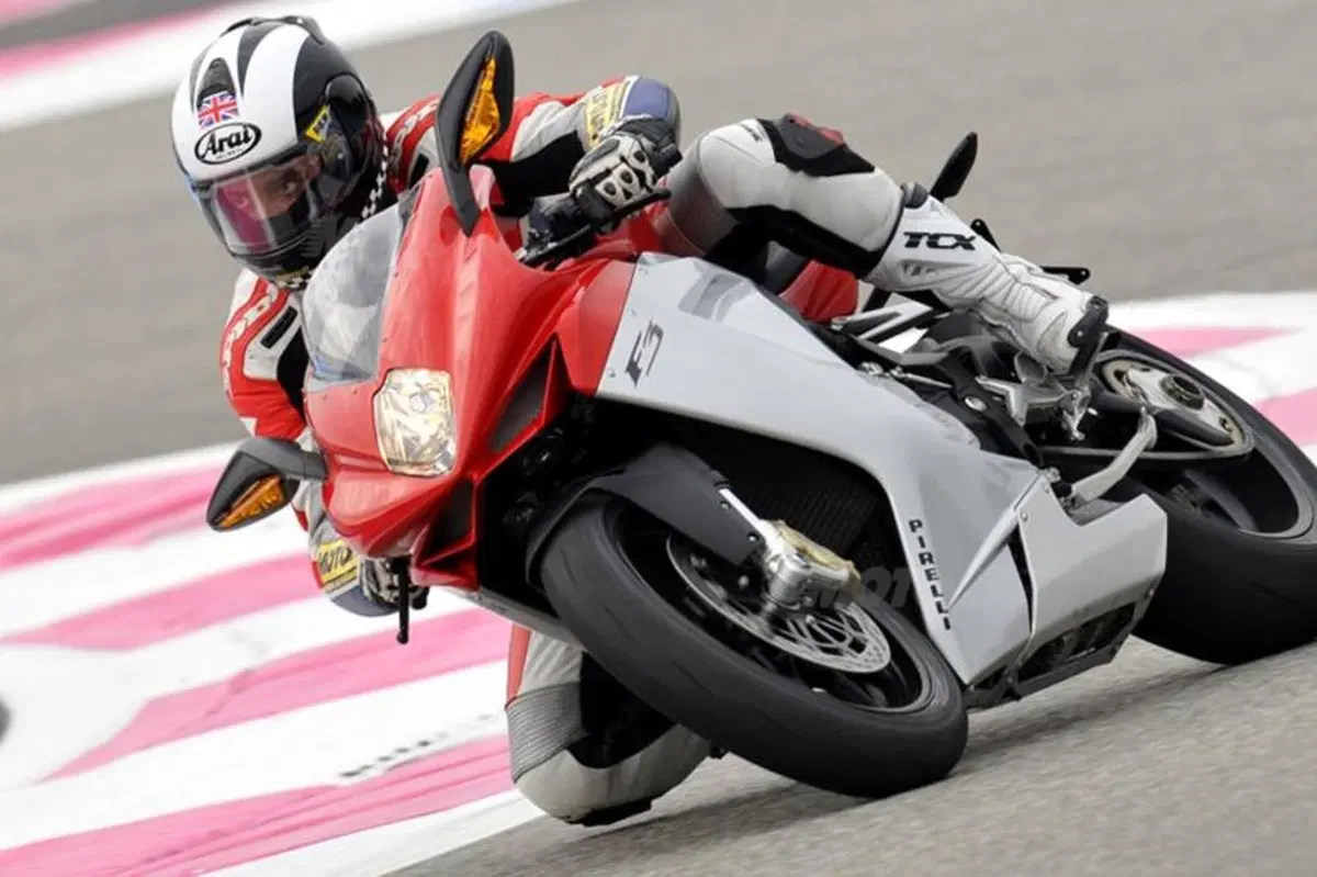 MV Agusta F3 675  (33)