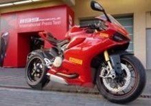 Pirelli Diablo Supercorsa SP ai cerchi della Ducati 1199 Panigale