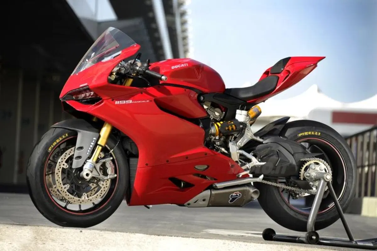 Ducati 1199 Panigale (25)