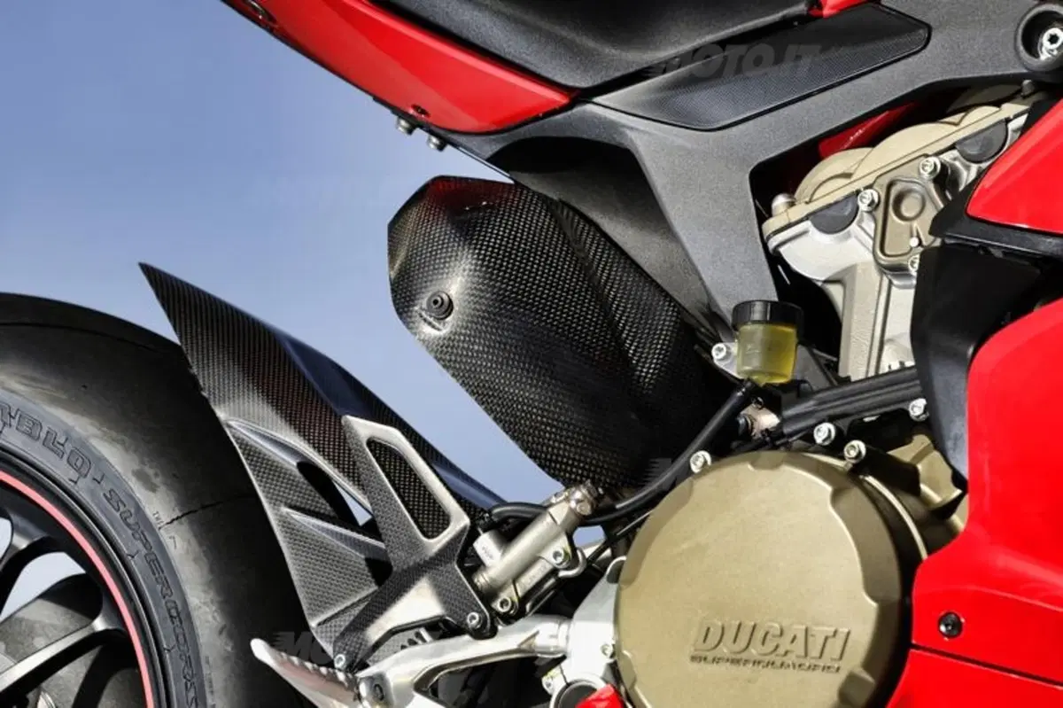 Ducati 1199 Panigale (37)
