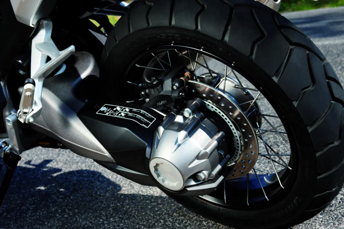Honda Crosstourer. Già dai concessionari a 14.200 euro (7)