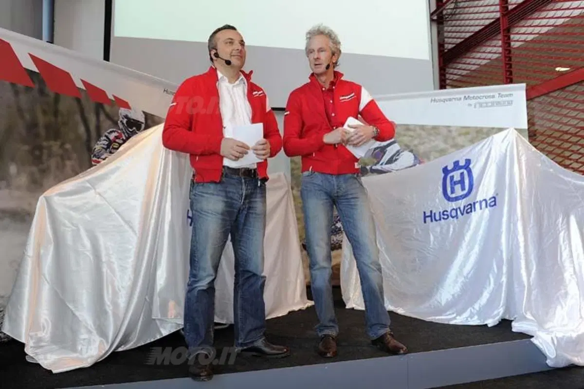 Husqvarna presenta i team Enduro e Motocross per la stagione iridata 2012 (4)