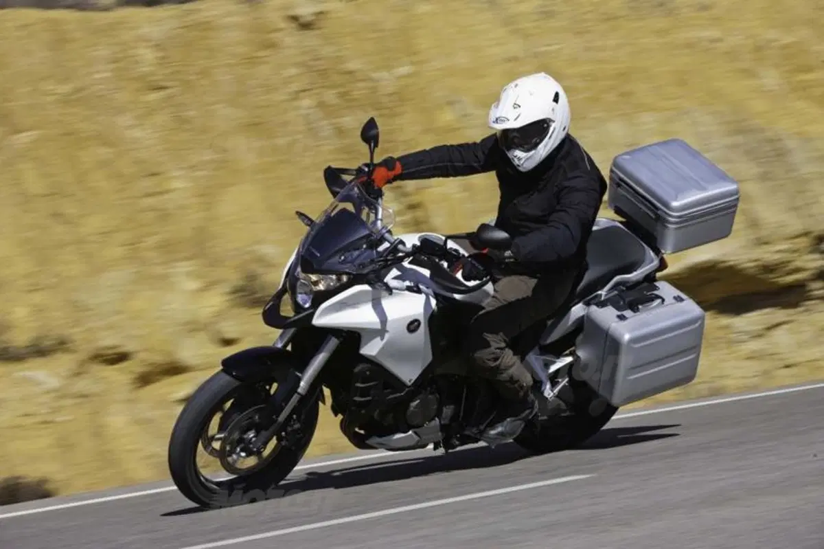 Honda Crosstourer 1200   (13)