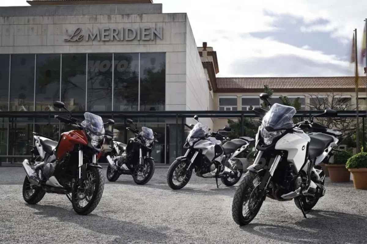 Honda Crosstourer 1200   (22)
