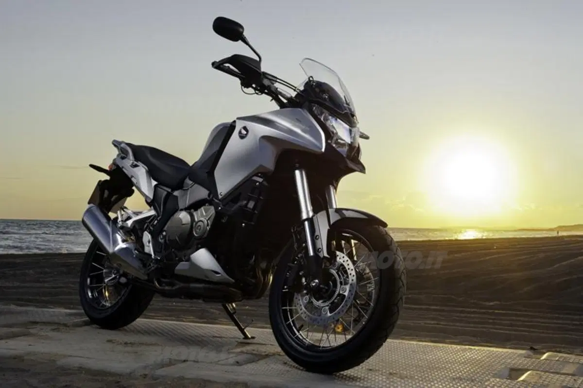 Honda Crosstourer 1200   (30)