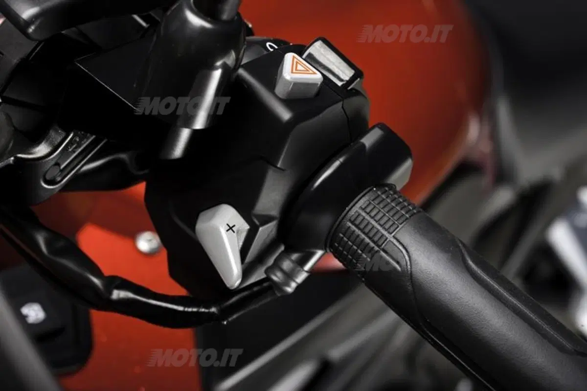 Honda Crosstourer 1200   (33)