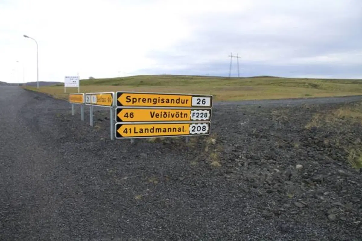 Viaggi: Islanda. Dal 43° parallelo fino al 65° ed oltre... (8)
