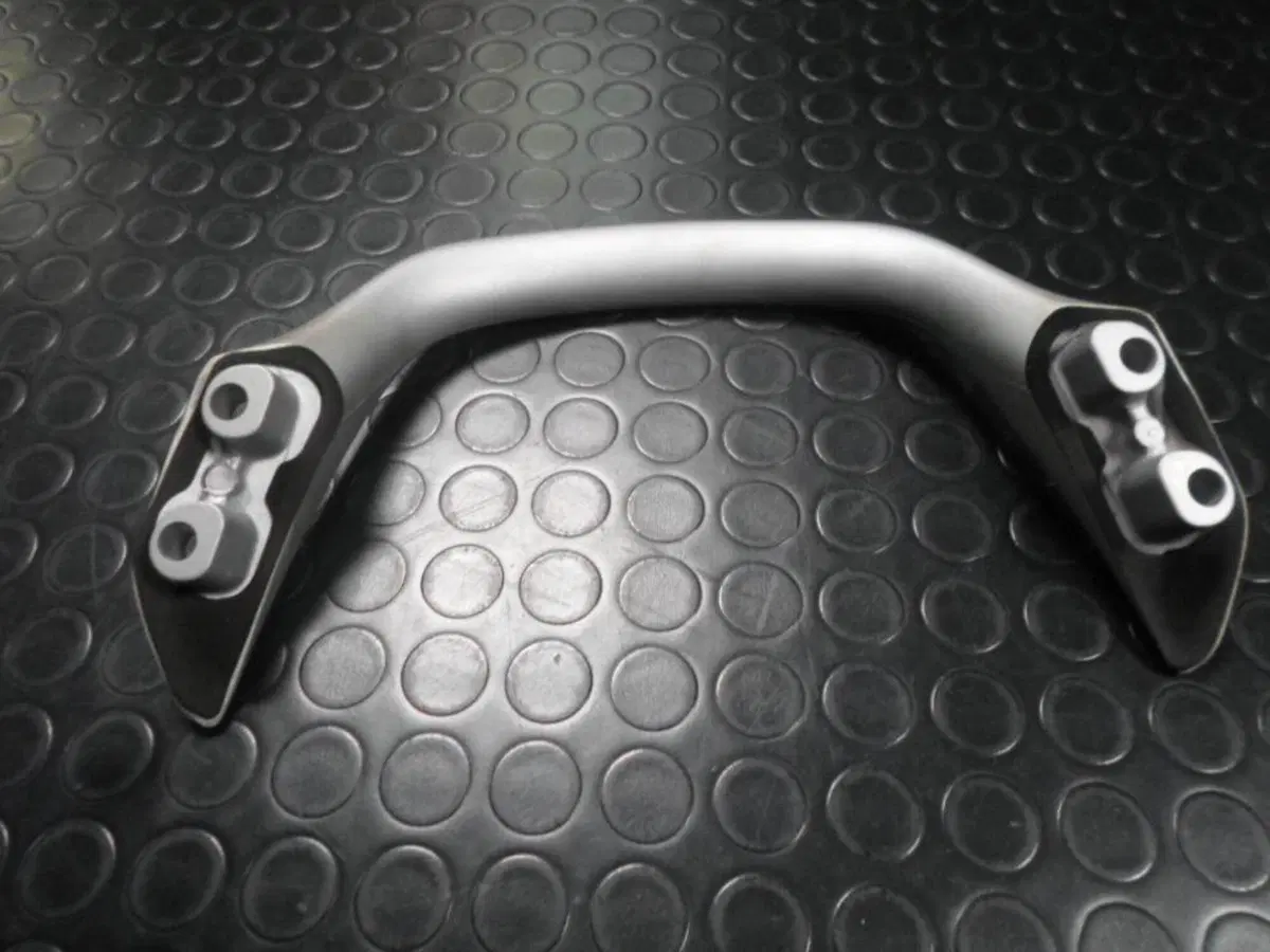 MANIGLIONE HORNET 900 77300MCZ640 Honda (4)