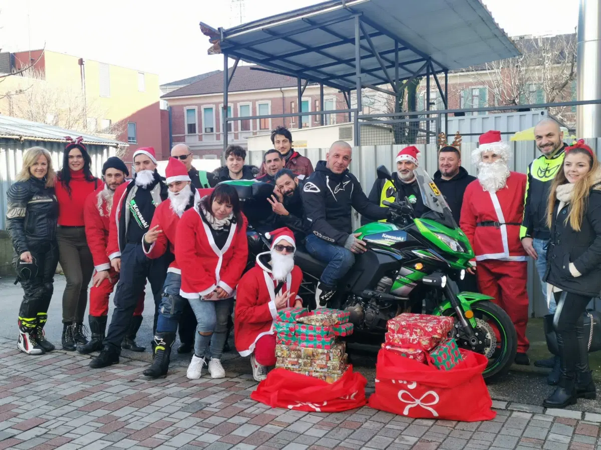 Akashi Riders: beneficenza su due ruote! (2)