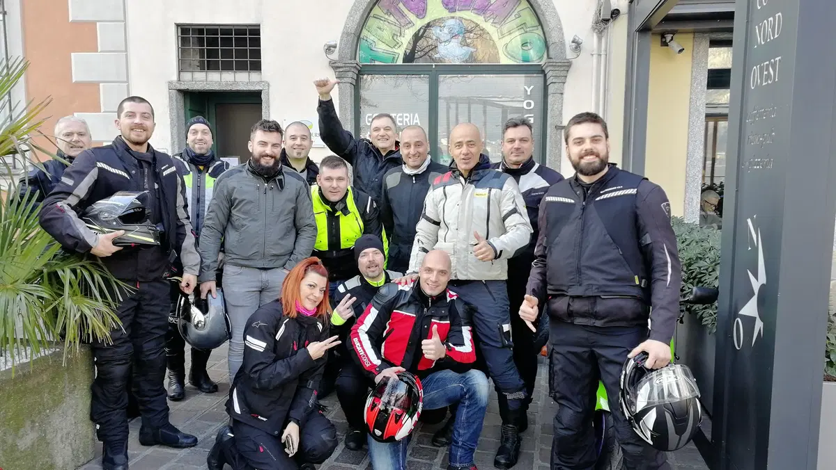 Colazione con gli amici di Moto.it e giro in moto da Lecco a Selvino (4)