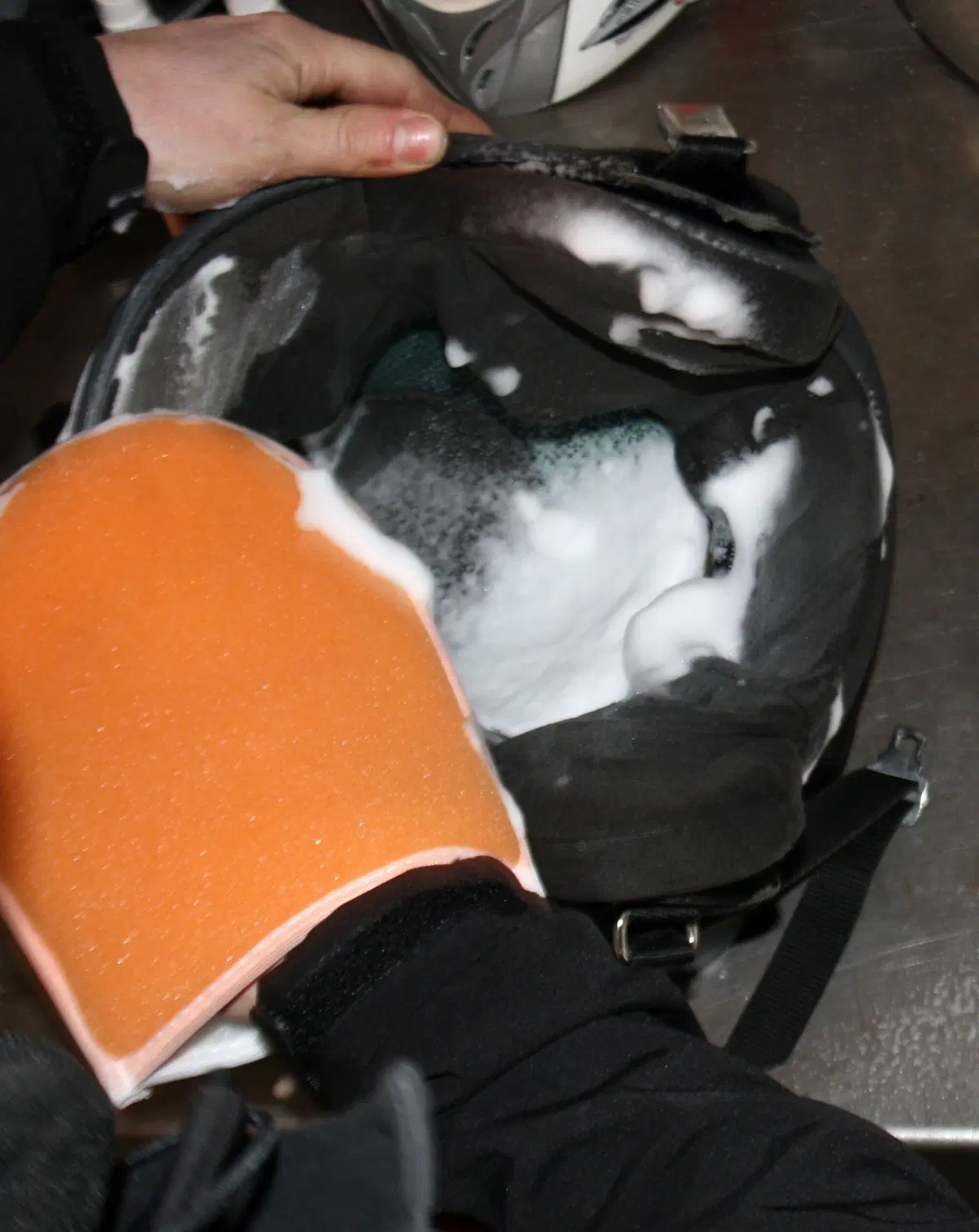 Pulizia del casco: Motosplash ti lava la testa! (36)
