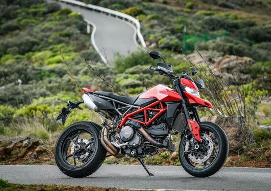 Richiamo Ducati Hypermotard 950: terminale batteria