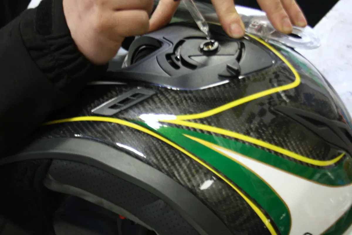 Pulizia del casco: Motosplash ti lava la testa! (64)