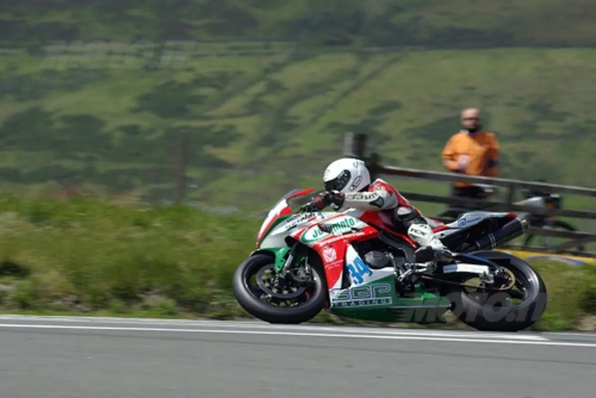 Tourist Trophy. Un'intervista molto particolare  (5)