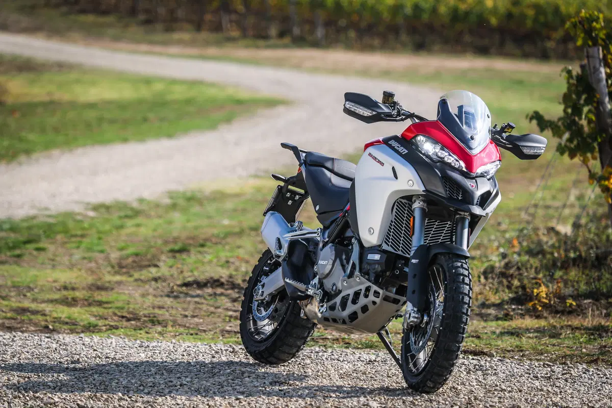 Ducati Multistrada Enduro 1260: test su strada e fuoristrada in Toscana (17)