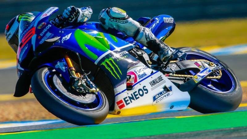 MotoGP, GP di Francia 2016. Lorenzo domina le prove del venerd&igrave;
