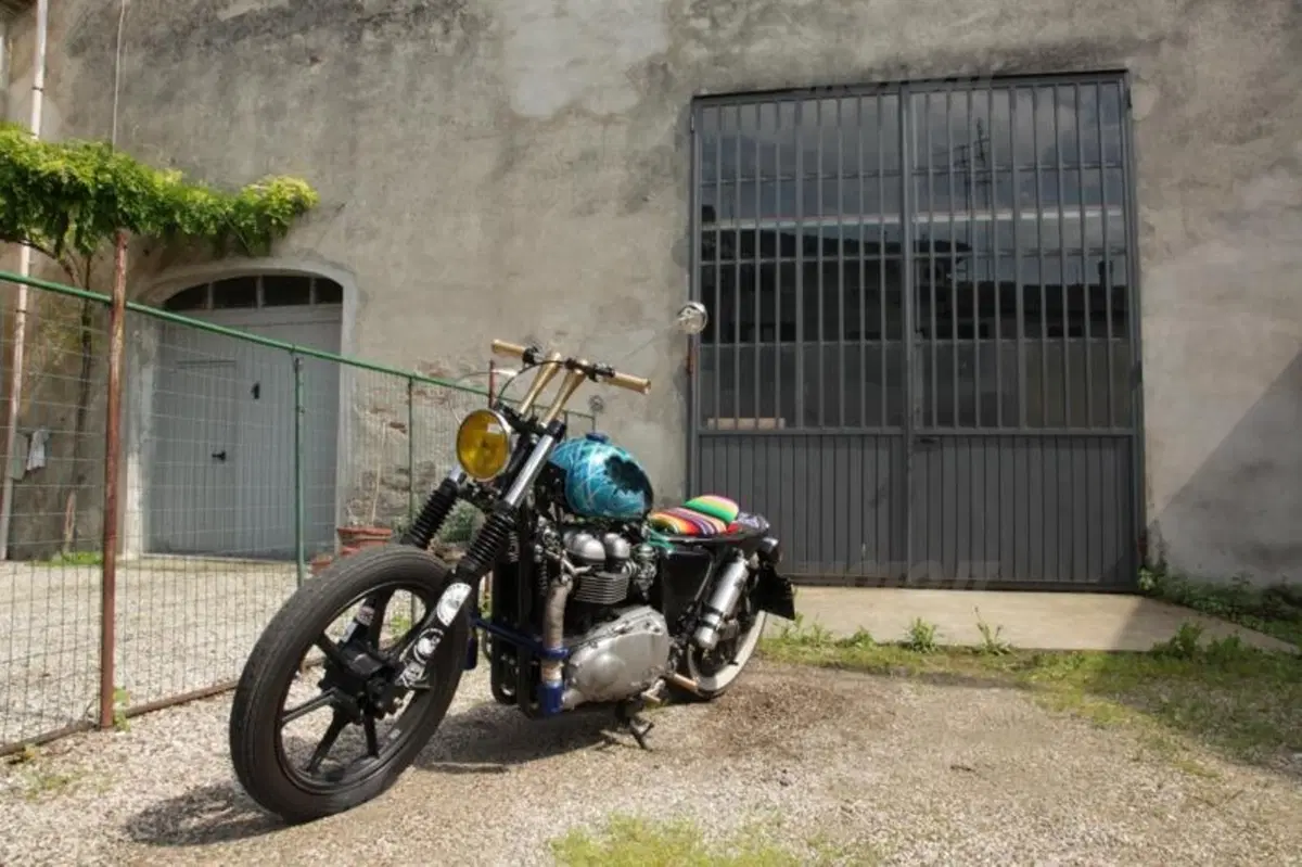 Le Strane di Moto.it: Triumph Bonneville Chopper Frisco Style (5)