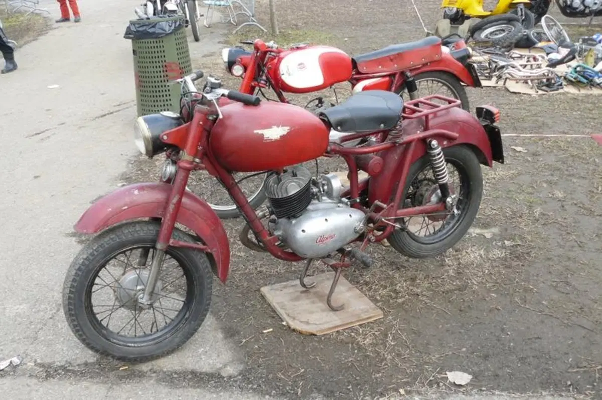 Massimo Clarke: "Le moto più particolari che ho visto a Novegro" (5)
