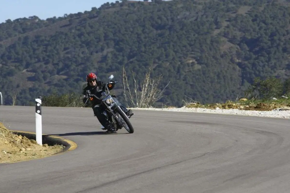 Harley-Davidson Seventy-Two 