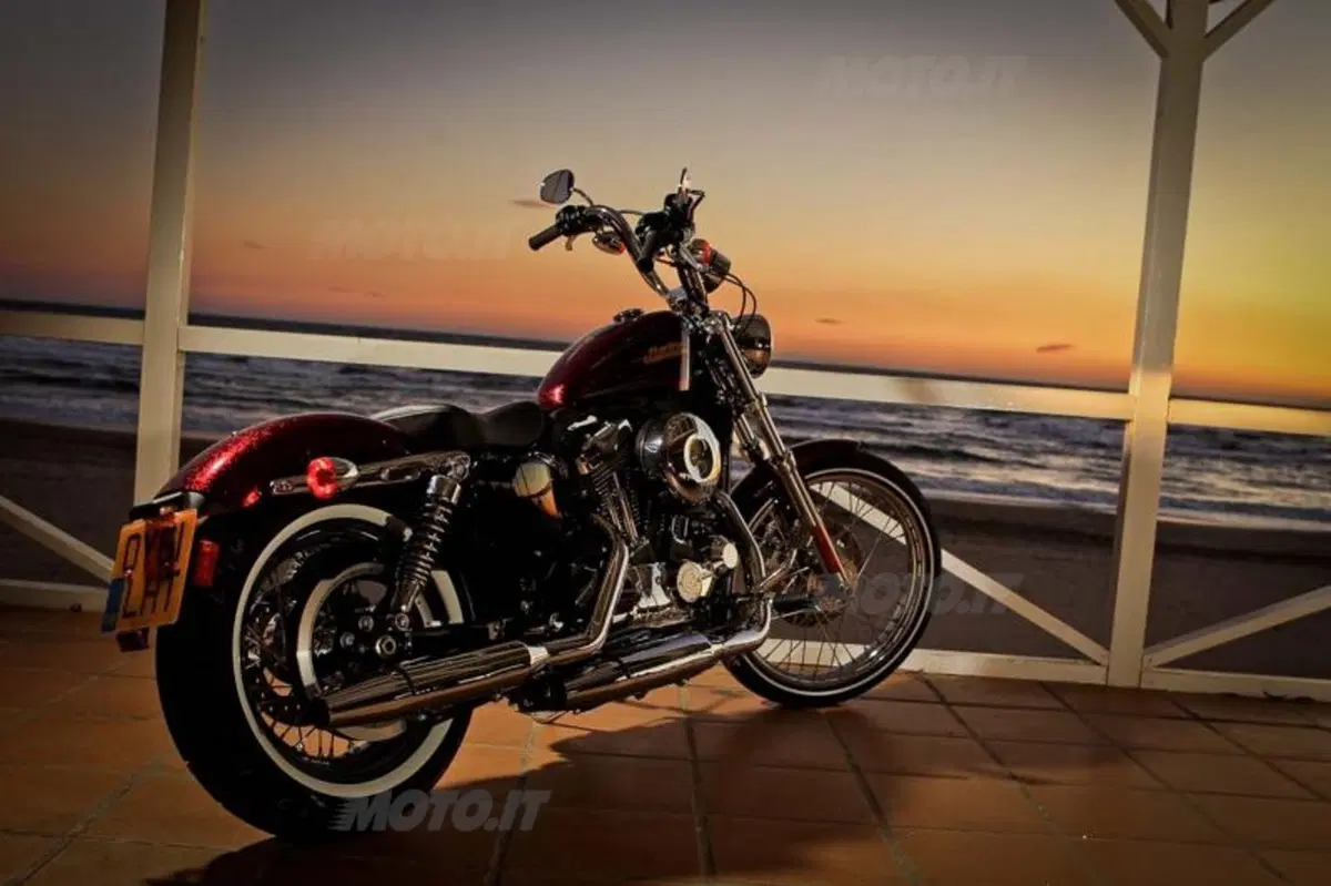 Harley-Davidson Seventy-Two  (23)