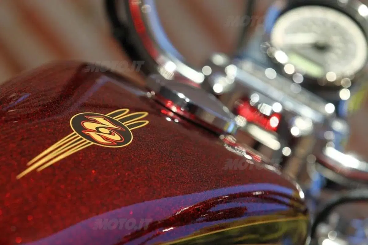 Harley-Davidson Seventy-Two  (35)