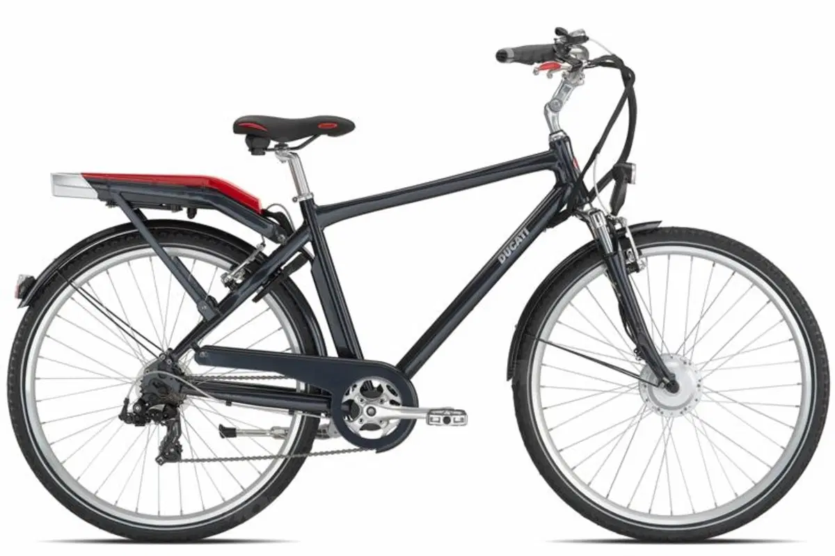 City King e City Queen: biciclette a pedalata assistita Ducati by Italwin