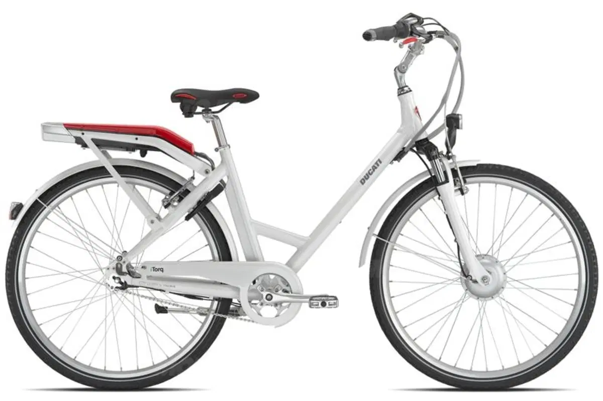 City King e City Queen: biciclette a pedalata assistita Ducati by Italwin (3)