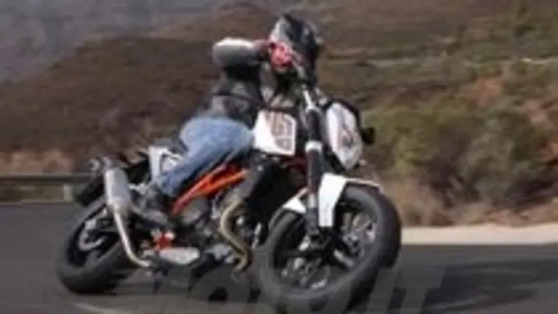 Angelo Crippa (KTM): "La Duke 200 superer&agrave; i 30 km/l"