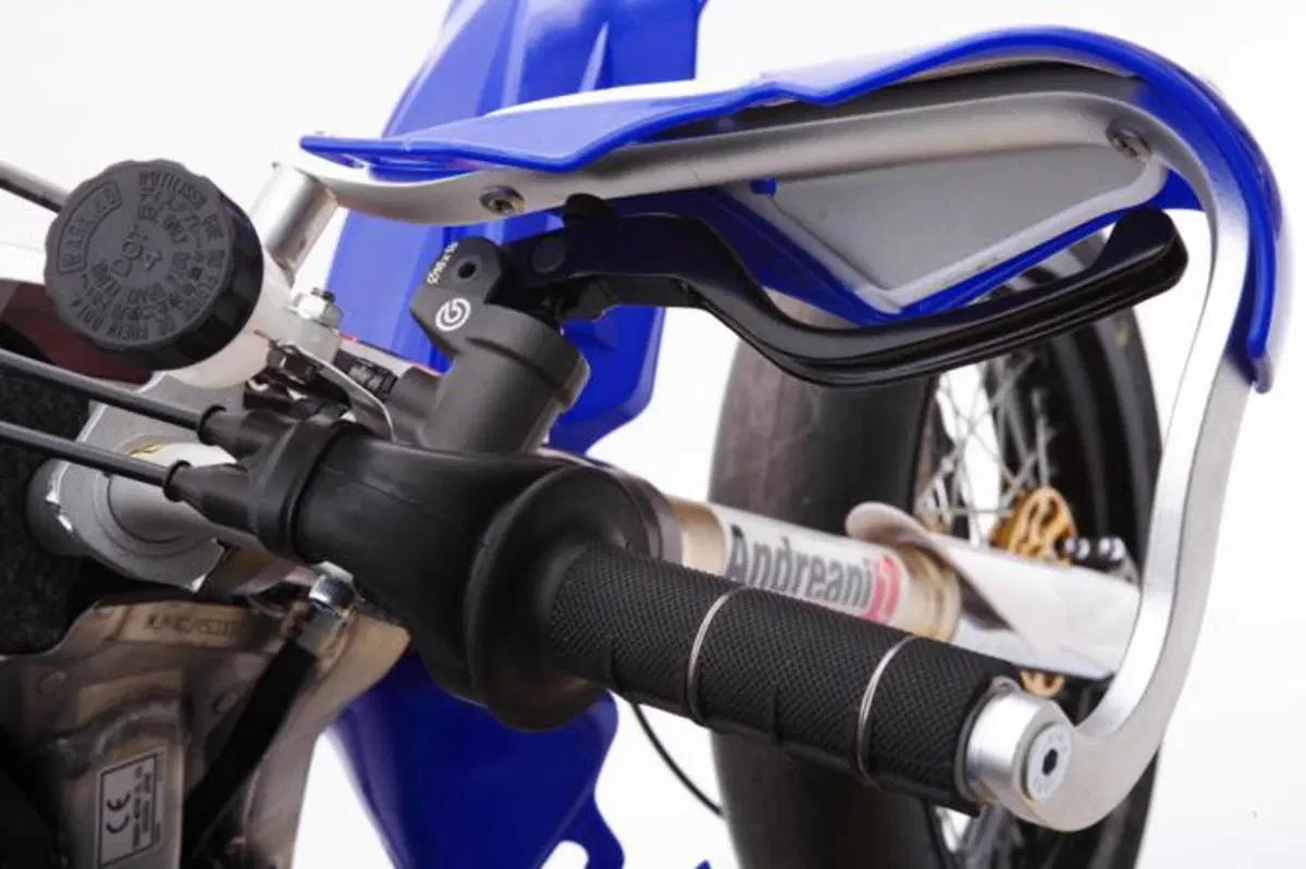 Yamaha YZ450SM. Il nuovo Supermotard dei tre diapason (20)