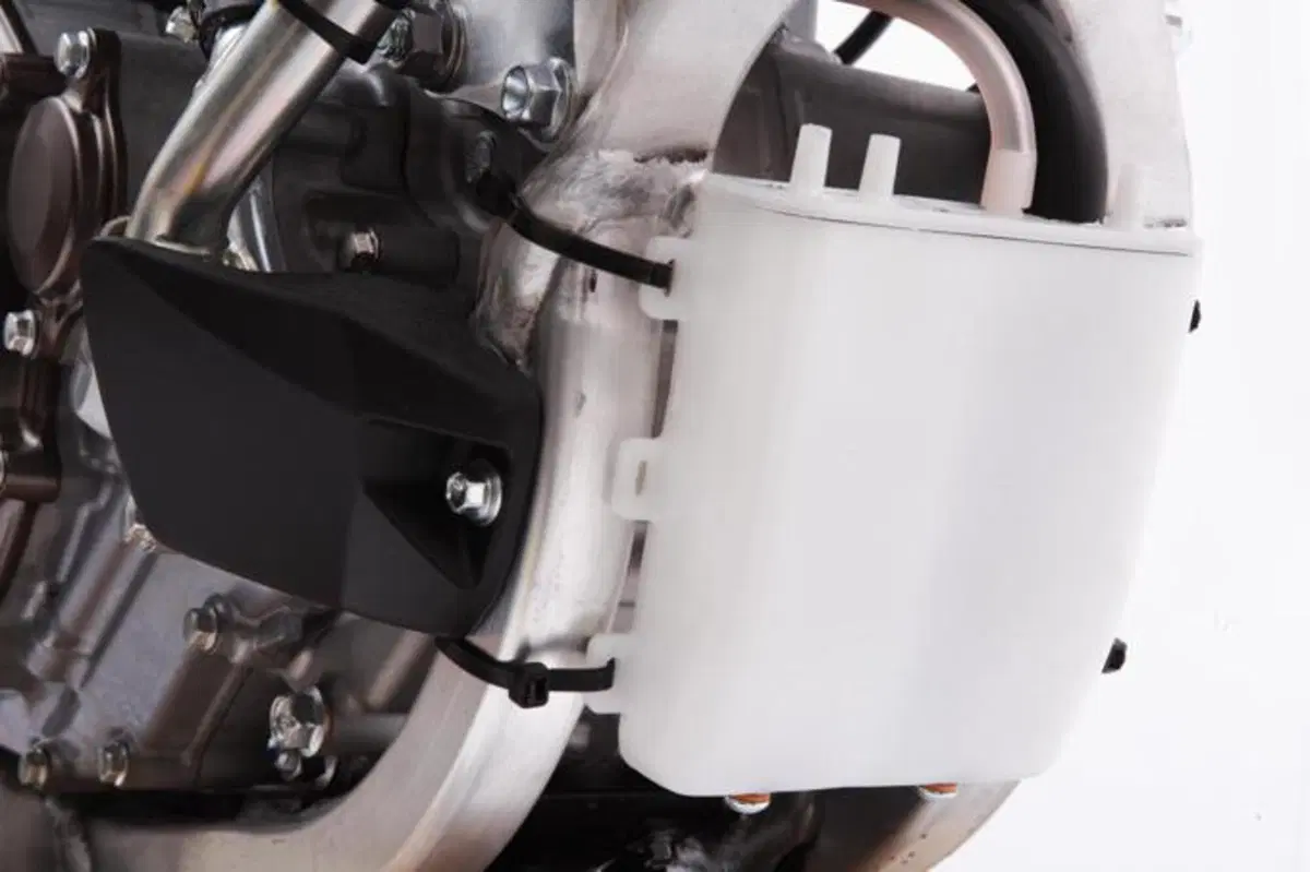 Yamaha YZ450SM. Il nuovo Supermotard dei tre diapason (26)