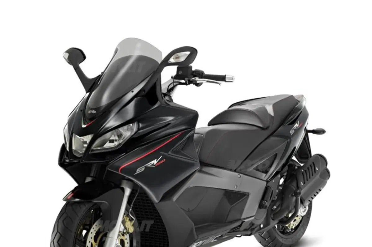 Aprilia SRV 850 in anteprima a Spazio Broletto 13 (2)