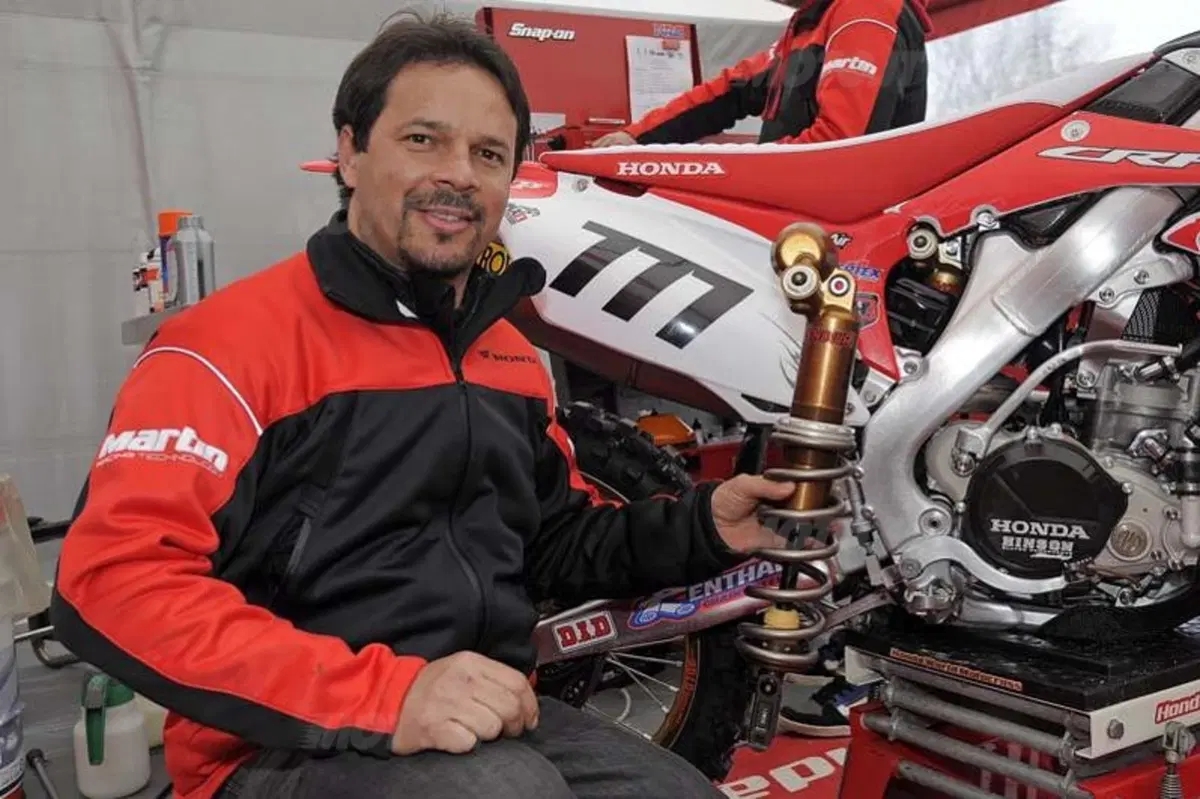 Paolo Martin: "La Honda CRF450R ufficiale di Bobryshev è un vero prototipo" (2)