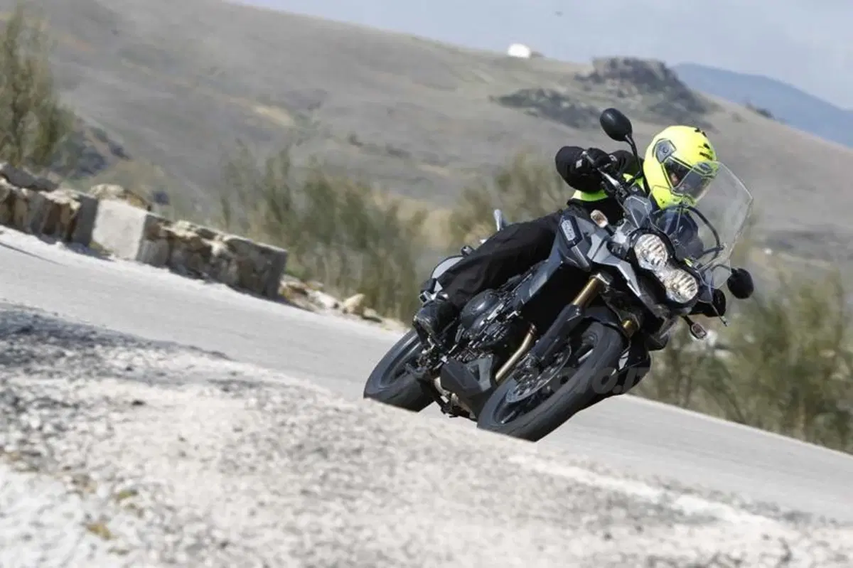 Triumph Tiger 1200 Explorer  (8)
