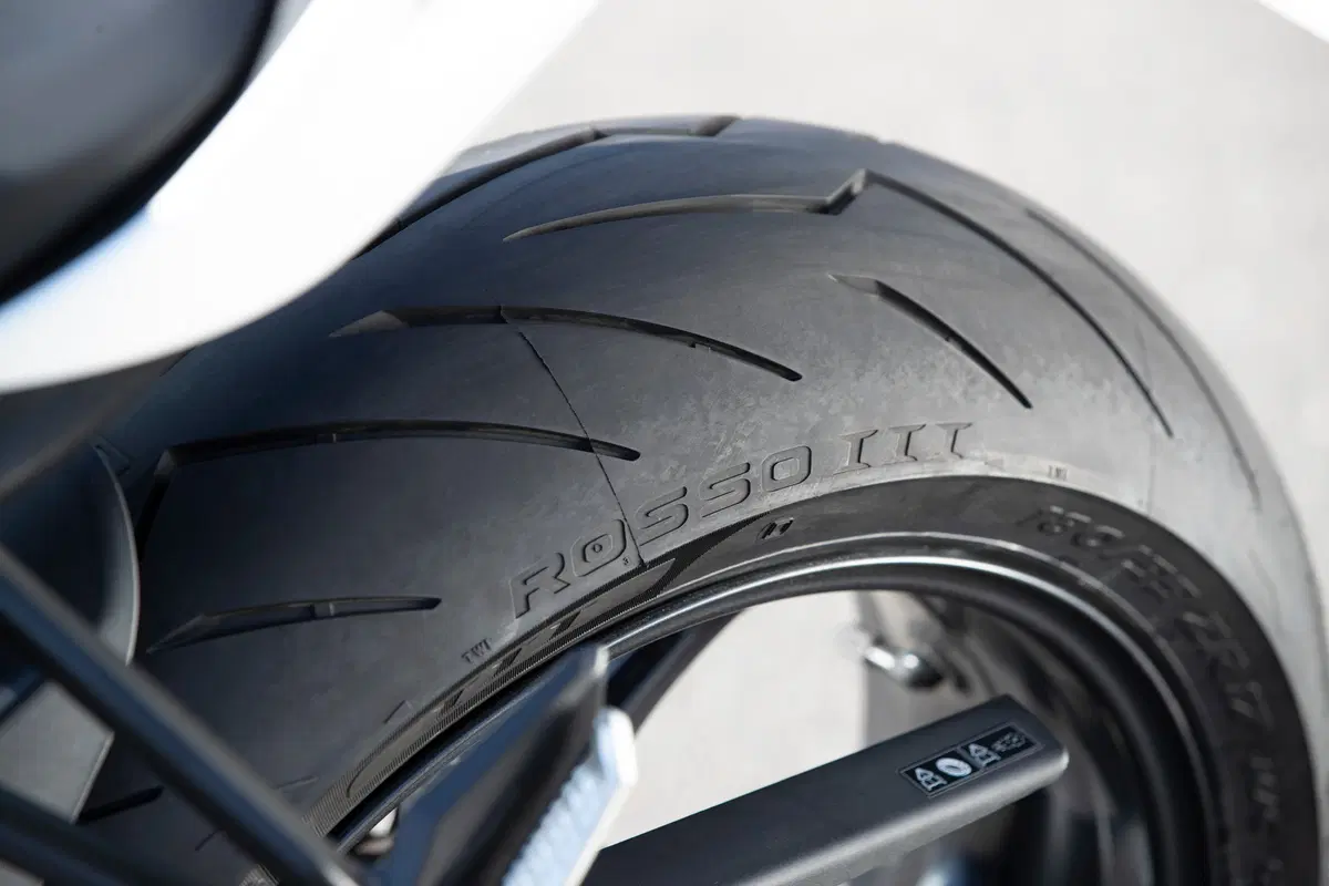 Triumph Street Triple Street Triple S (2020 - 23) (16)