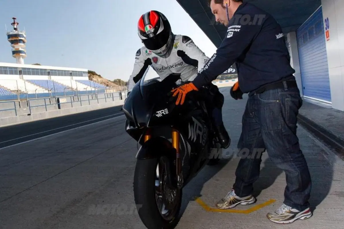 Le CRT abbassano i tempi nell'ultima giornata di test a Jerez (4)