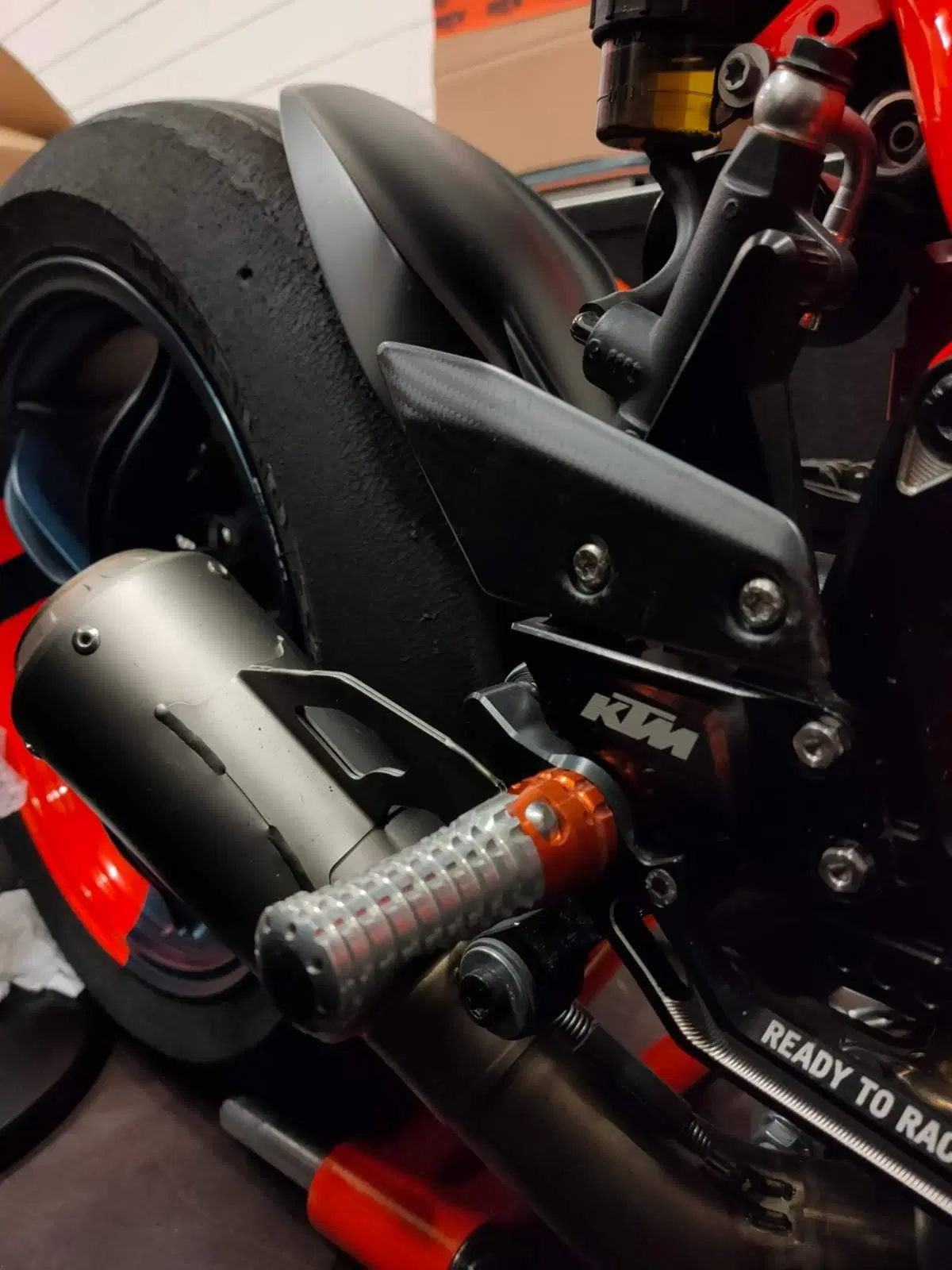 KTM 1290 Super Duke R: scoprila in diretta su Moto.it il 14 gennaio! (10)
