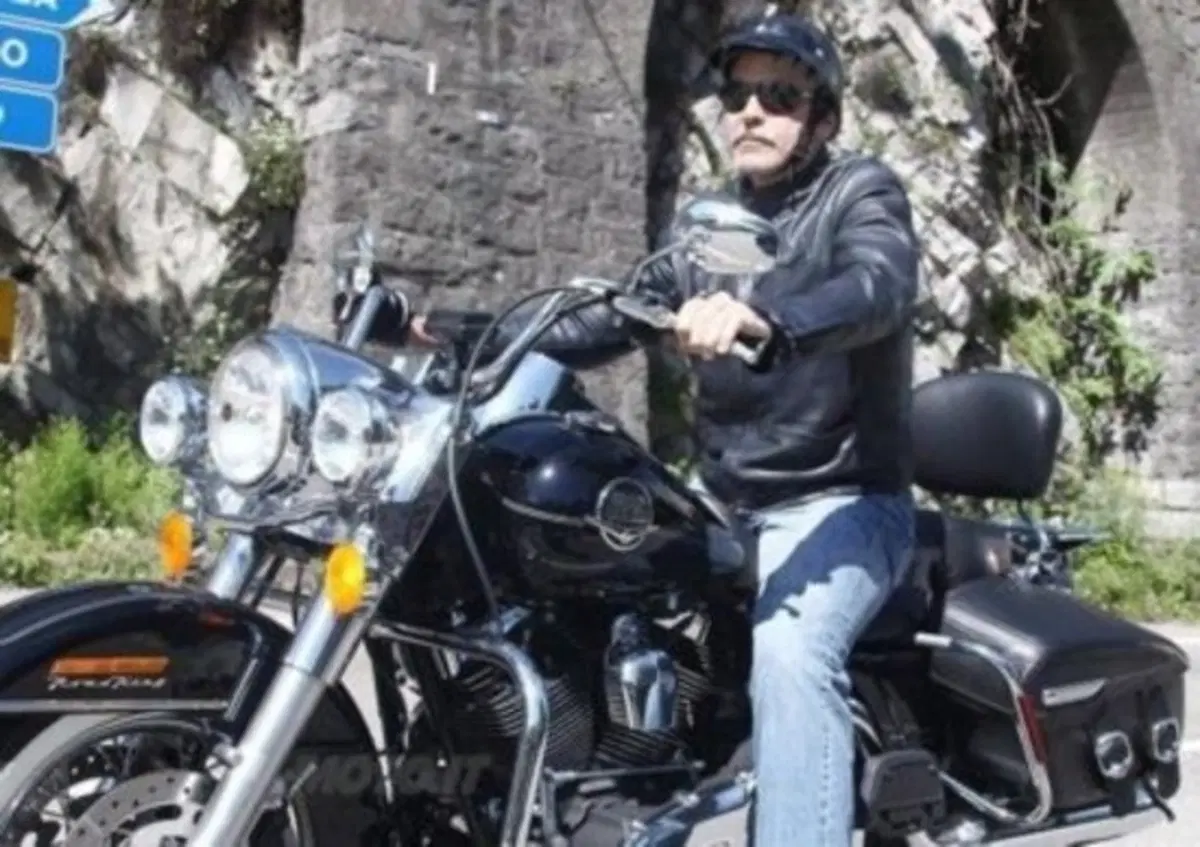 Jay Leno e gli altri: tutte le celebrity che amano le moto (8)