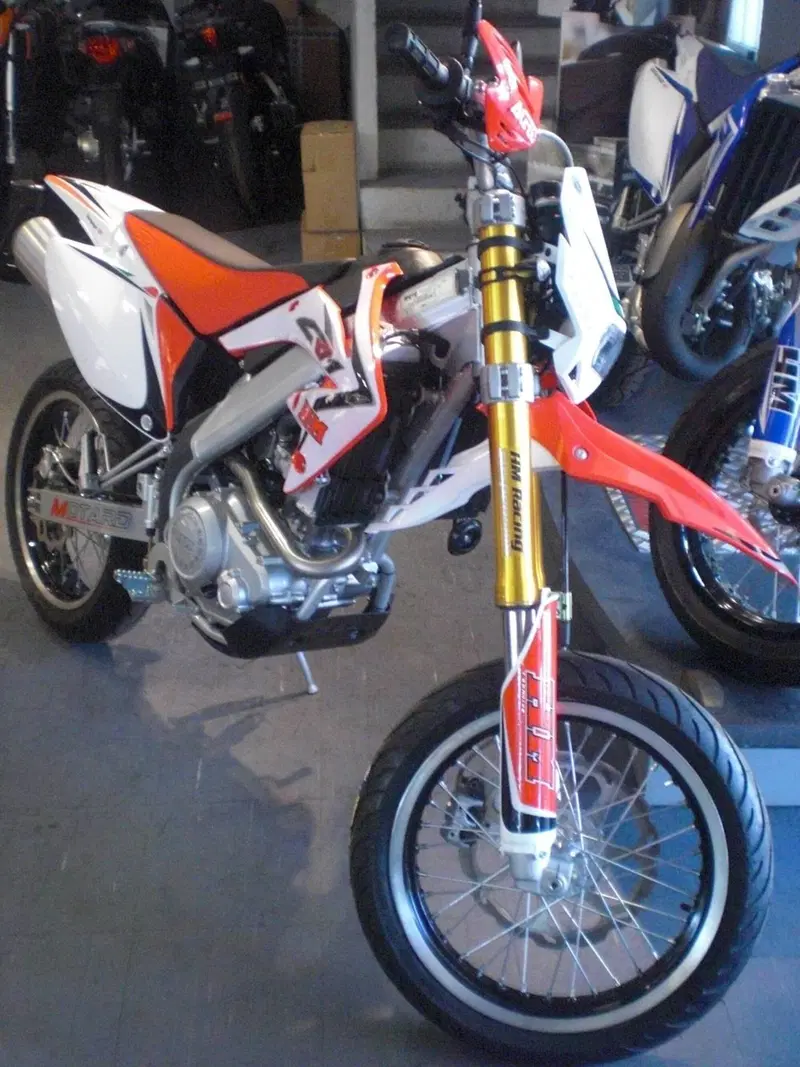 HM CRM F125 X Derapage 4t (3)