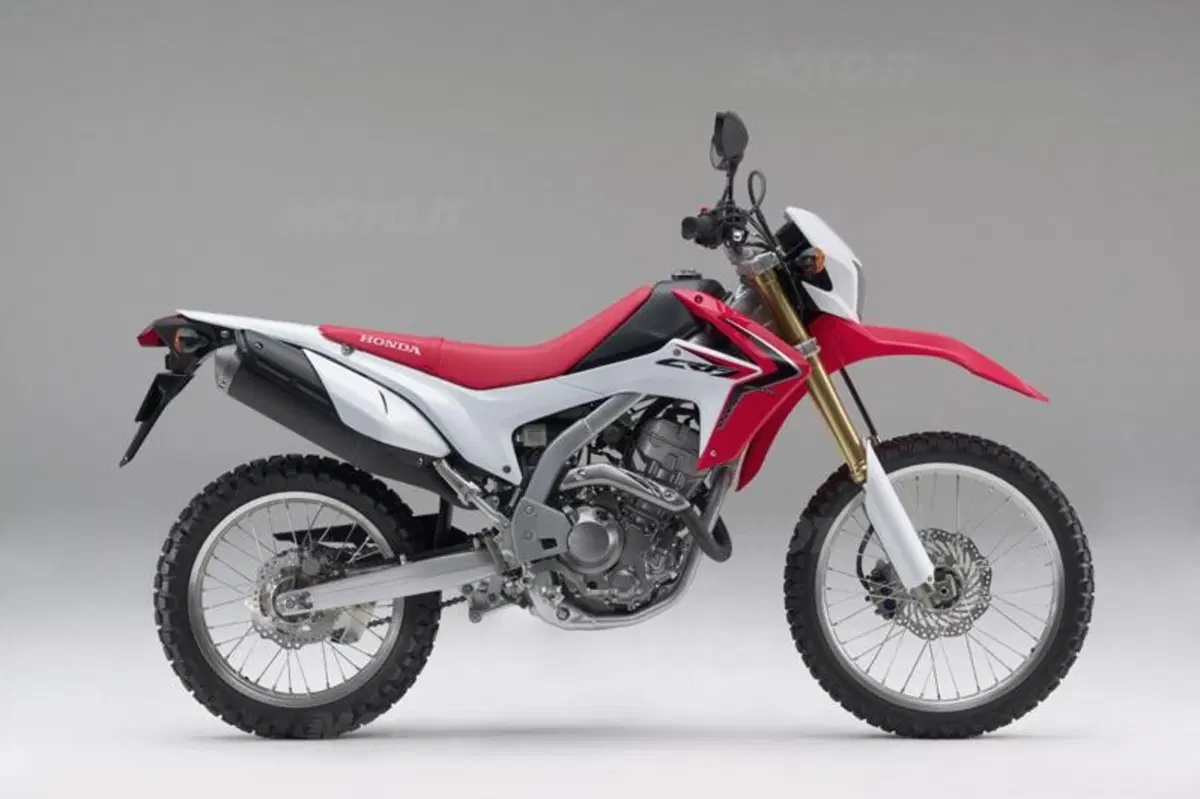 Honda CRF 250 L 2012. Dall'estate in Italia