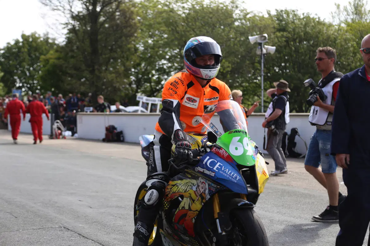 Cartoline dal Tourist Trophy 2015 (10)