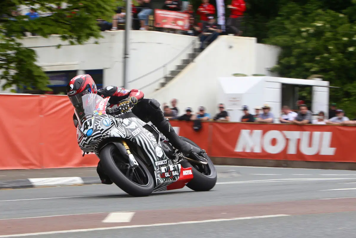Cartoline dal Tourist Trophy 2015 (14)